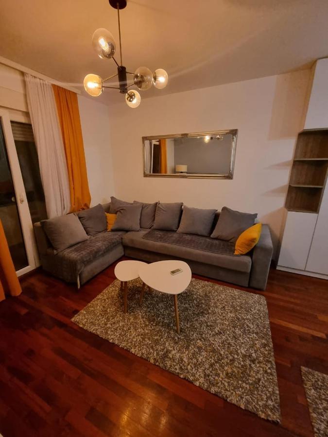5 Star Apartment Podgorica Exteriér fotografie