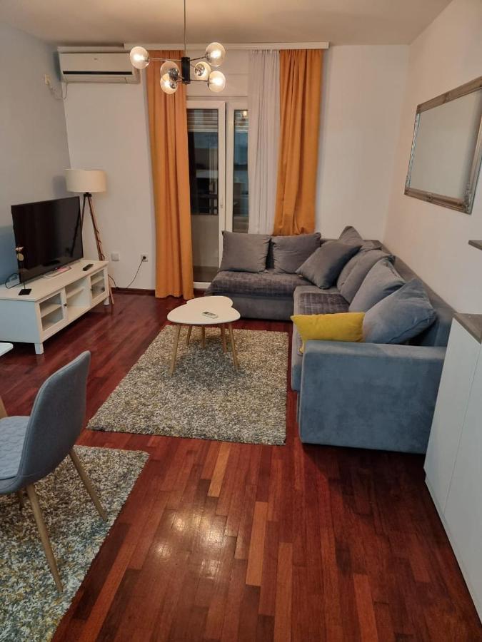 5 Star Apartment Podgorica Exteriér fotografie